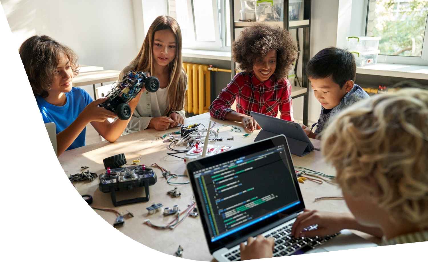 Corsi di tecnologia per bambini | Corsi di tecnologia per bambini Milano | Corsi informatica bambini | Corsi programmazione per bambini